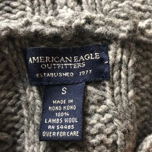 American Eagle wool sweater